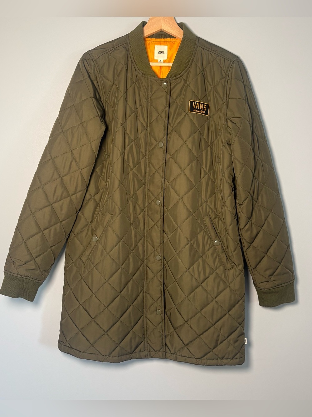 VANS Olive/army Green Quilted Jacket – Medium
